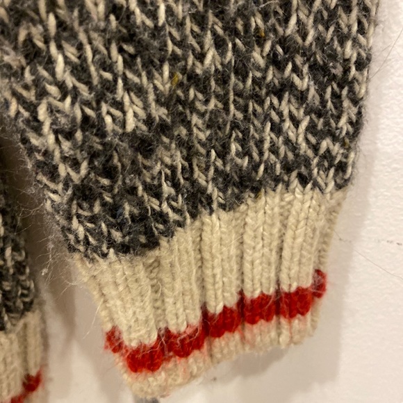 Roots Cabin Sweater - Picture 8 of 8